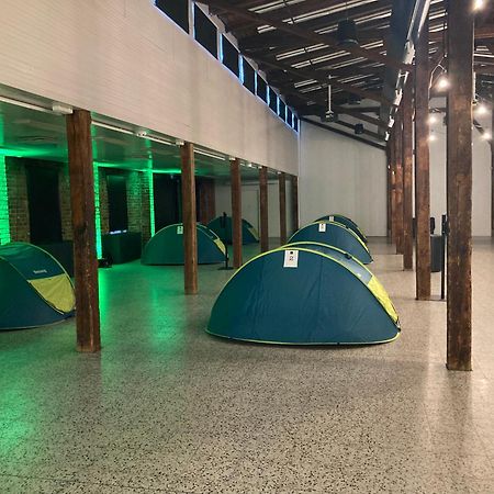 Indoor Camping Helsinki Hotel Eksteriør billede